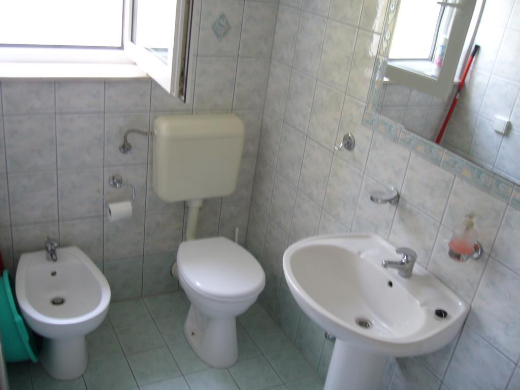 Apartmani Marija Primosten Exterior photo